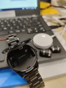 HUAWEI WATCH Buds photo review